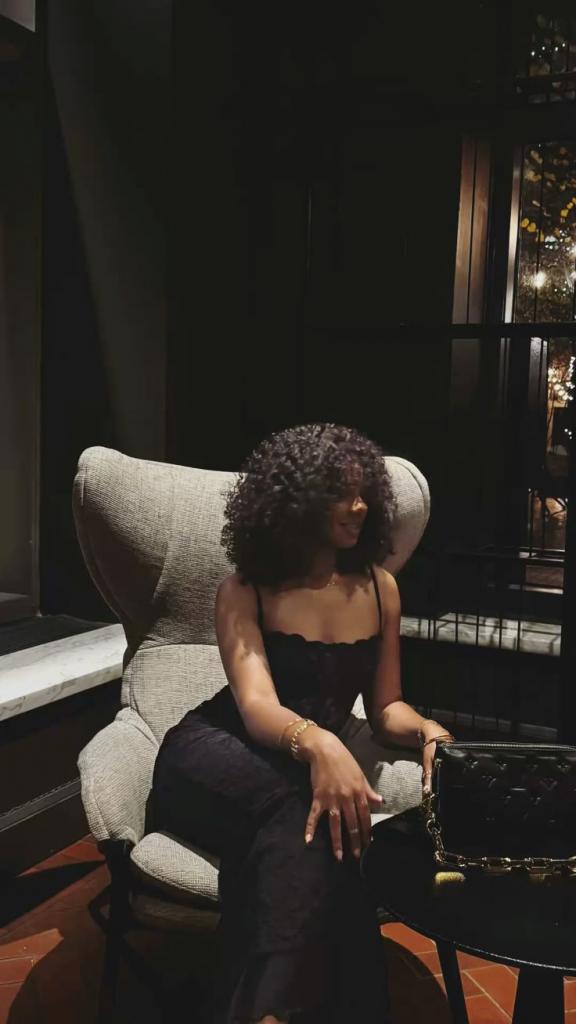 Chica busca chico en Barcelona: Chica busca chico