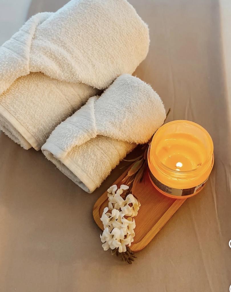 613912982: Chica busca chico en Mallorca