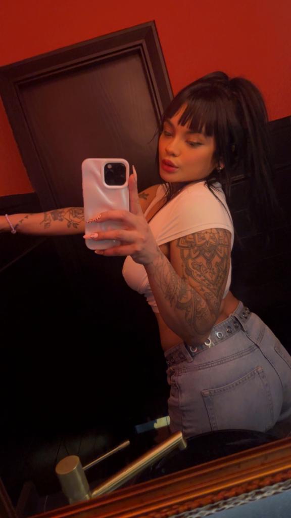 Chica busca chico en Orense: Chica busca chico