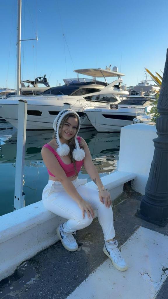 674958711: Chica busca chico en Las Palmas