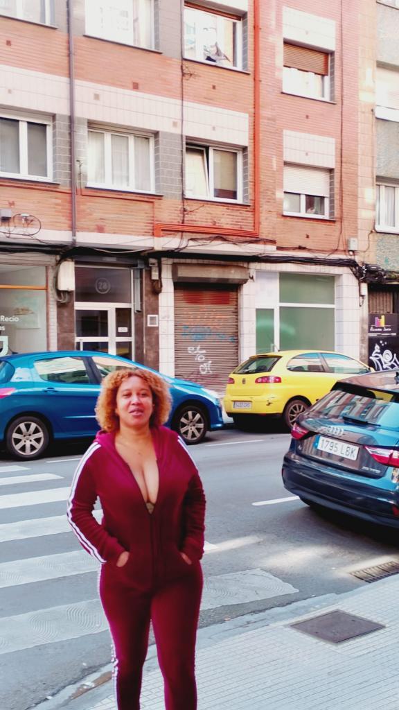 Chica busca chico en Asturias: 