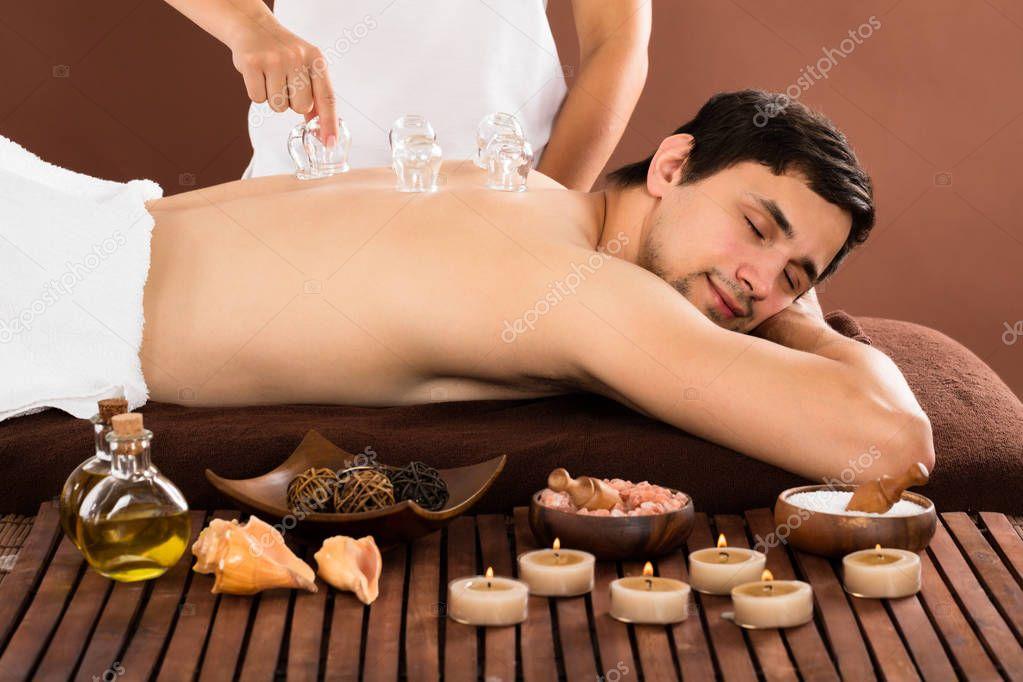 Chica busca chico en Almería: 