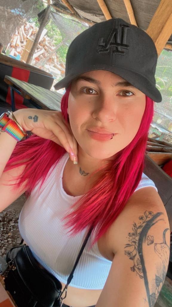 644445562: Chica busca chico en Madrid