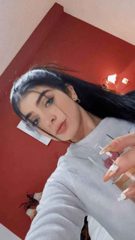 602569070: Chica busca chico en Alicante