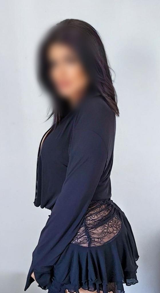 Chica busca chico en Jaén: 