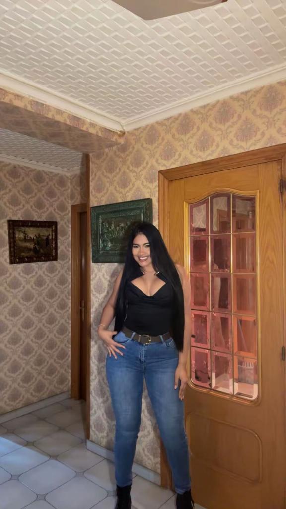 Chica busca chico en Cádiz: 