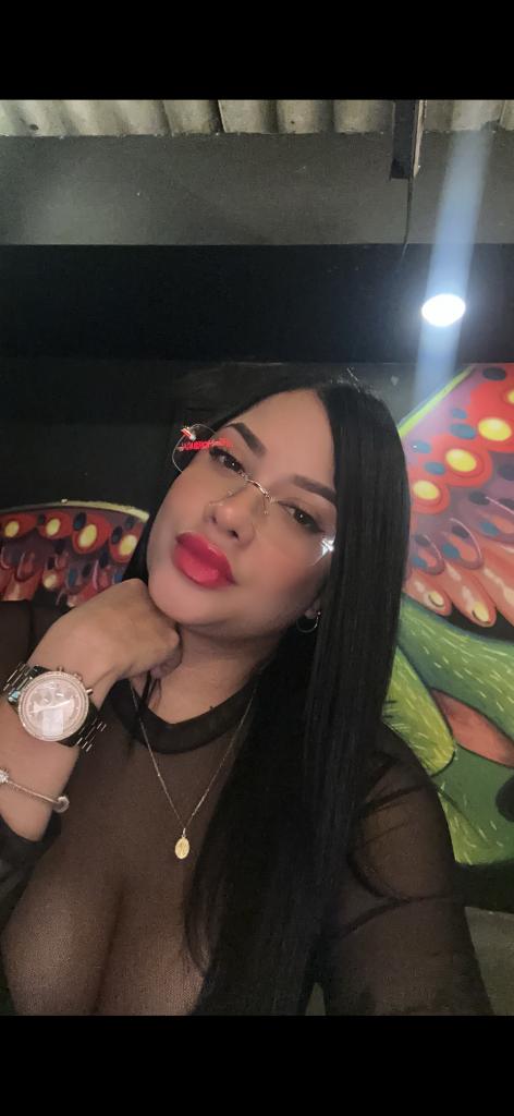 674708799: Chica busca chico en Tarragona