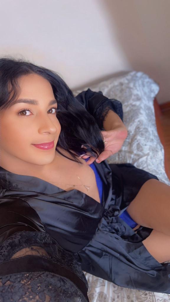 613458728: Transexual en Sevilla