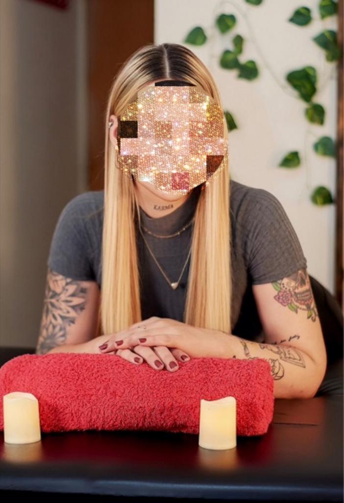 Chica busca chico en Lérida: 