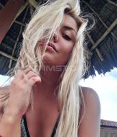 637828903: Chica busca chico en Barcelona