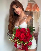 677923149: Chica busca chico en Barcelona