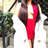 614845975: Chica busca chico en Madrid