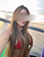672956362: Chica busca chico en Barcelona