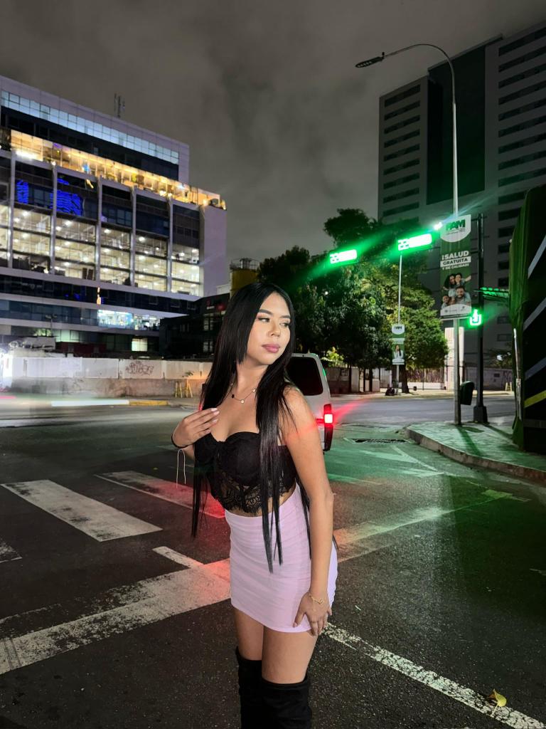 Chica busca chico en Madrid: Chica busca chico