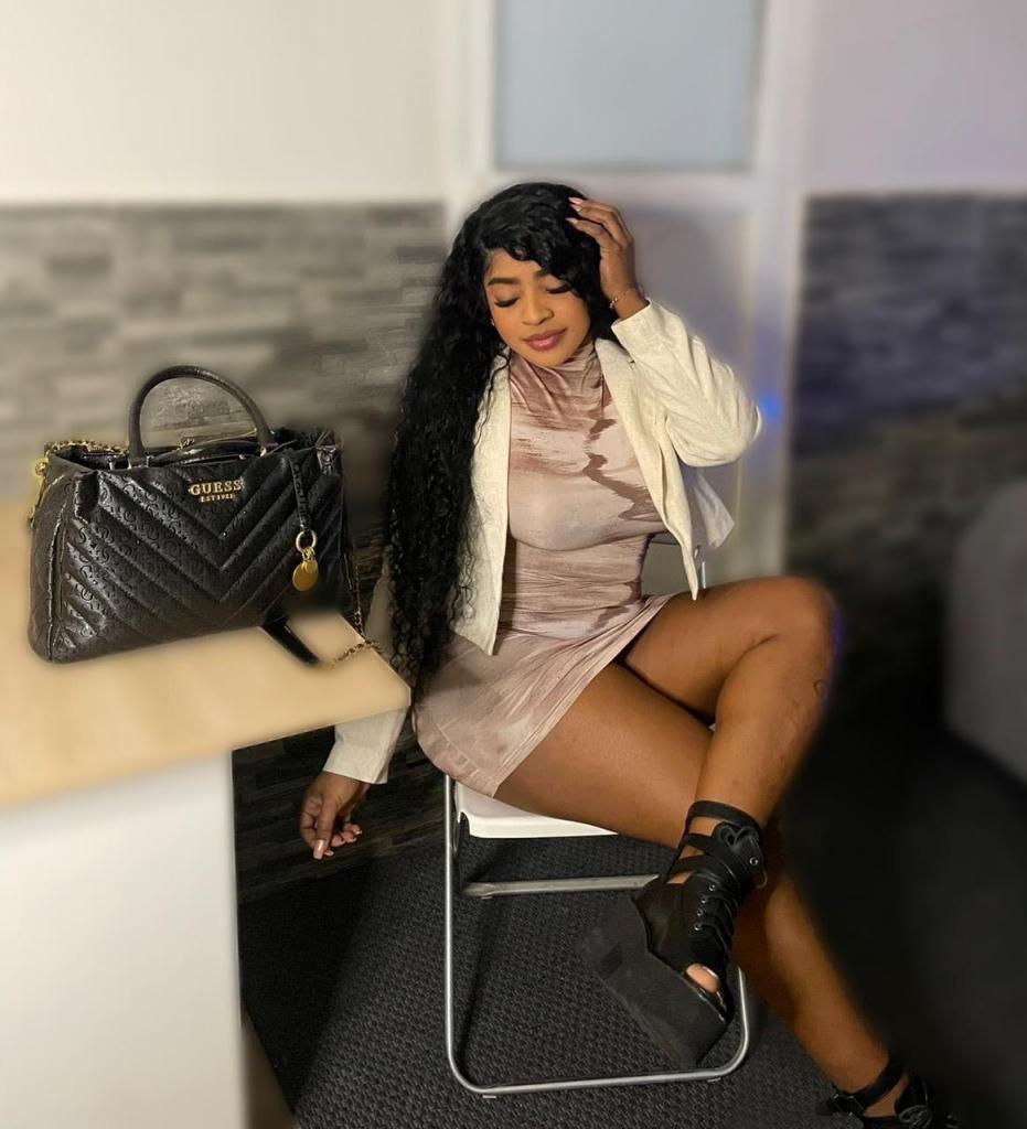 Chica busca chico en Valencia: 