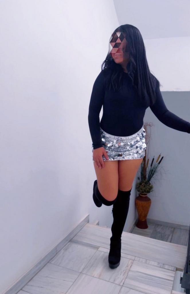 Chica busca chico en Cádiz: 