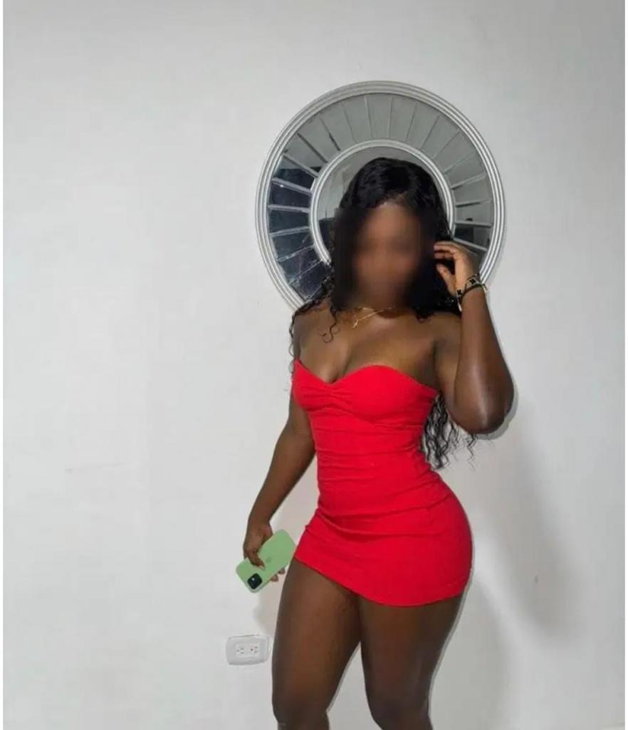 Chica busca chico en Valencia: Chica busca chico