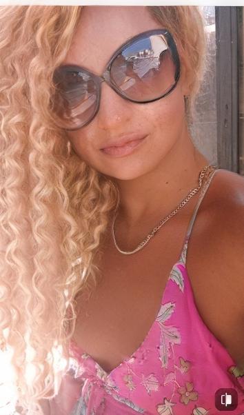 633085495: Transexual en Cádiz