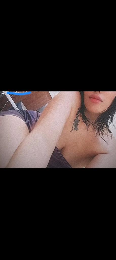 Chica busca chico en Granada: Chica busca chico