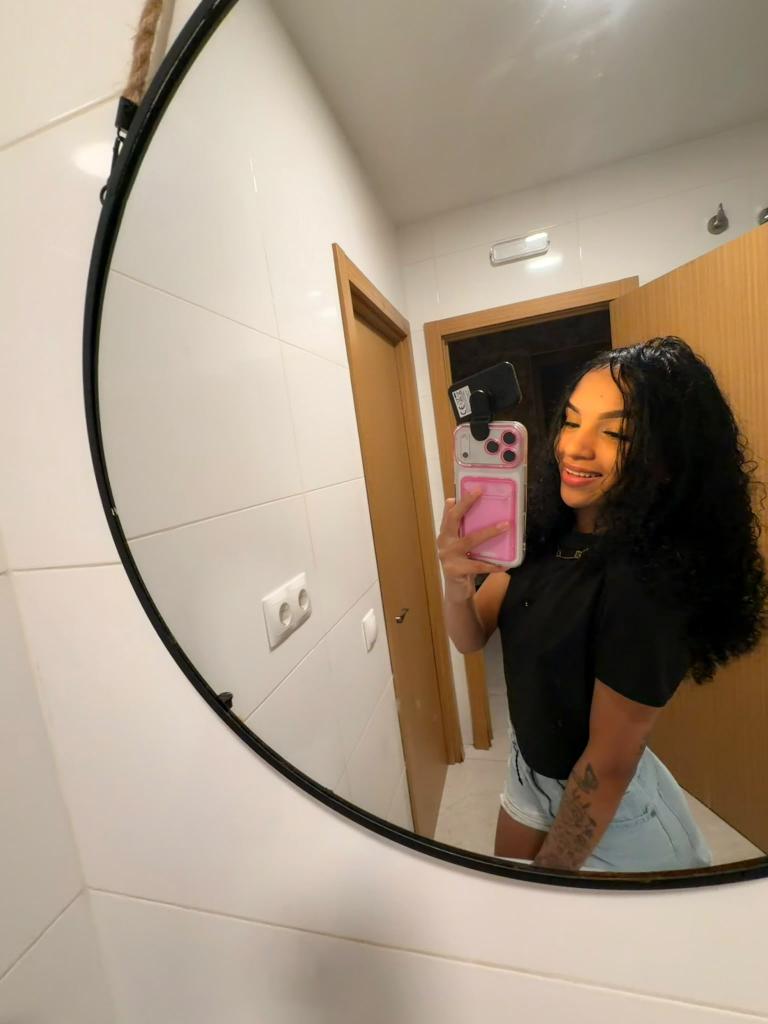722516170: Chica busca chico en Valencia