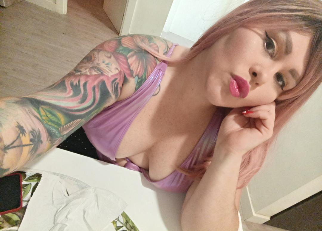 Chica busca chico en Málaga: Chica busca chico