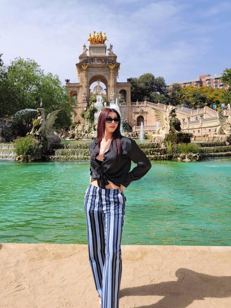 667062459: Transexual en Barcelona