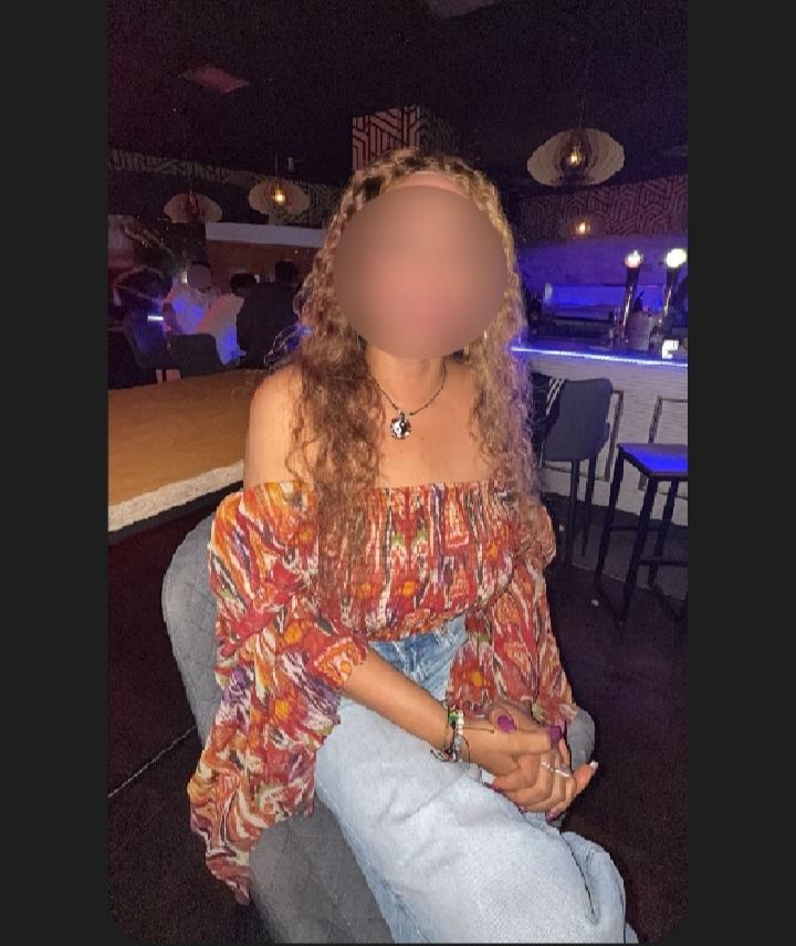 604224255: Chica busca chico en Orense