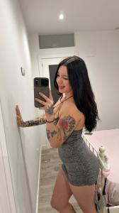 617492072: Chica busca chico en Barcelona