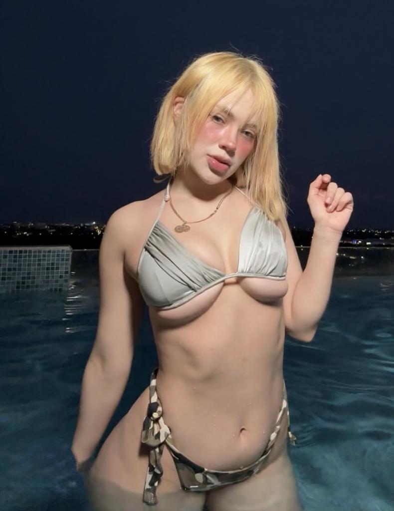 Chica busca chico en Huelva: Chica busca chico
