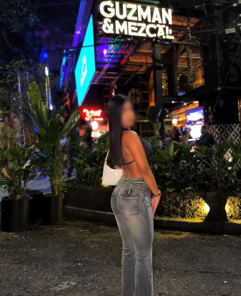 671500365: Chica busca chico en Mallorca