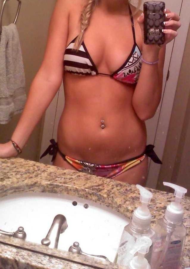 Chica busca chico en Granada: Chica busca chico