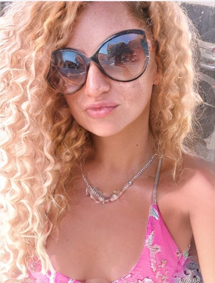633085495: Travesti en Cádiz