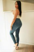 617785763: Chica busca chico en Barcelona