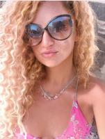 697393245: Chica busca chico en Cádiz