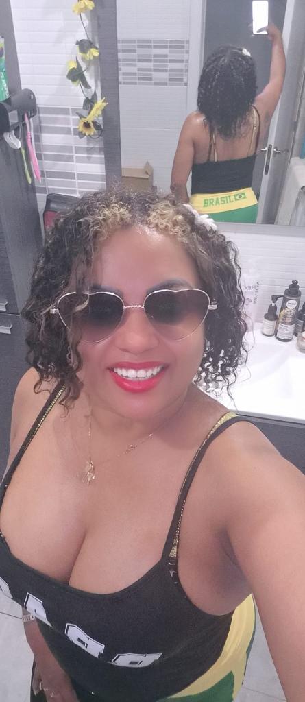 Chica busca chico en Zaragoza: Chica busca chico