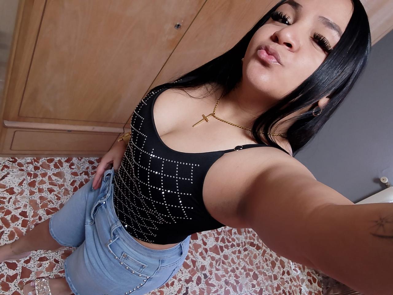 604207295: Chica busca chico en Albacete