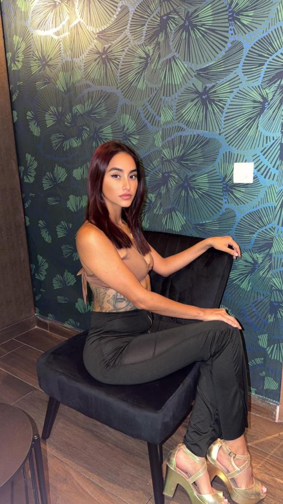 644511725: Chica busca chico en Madrid