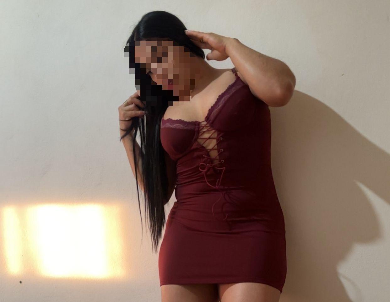 Chica busca chico en Almería: 