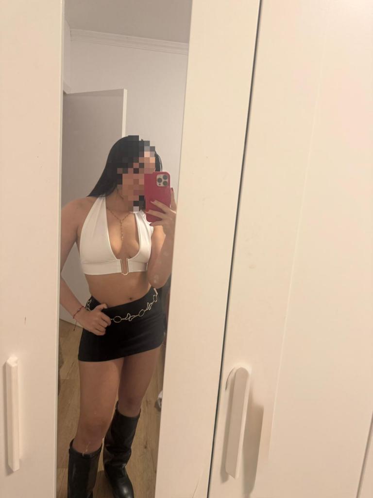 Chica busca chico en Tenerife: 