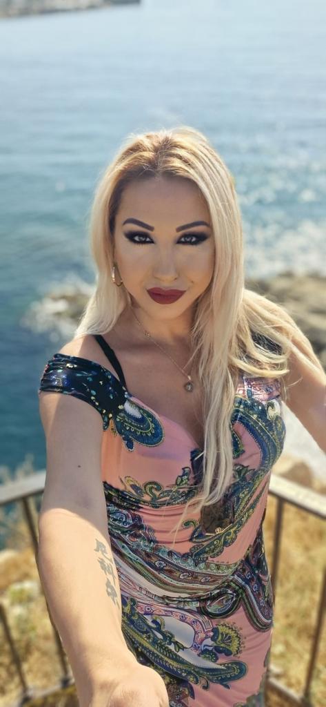 Chica busca chico en Lérida: 