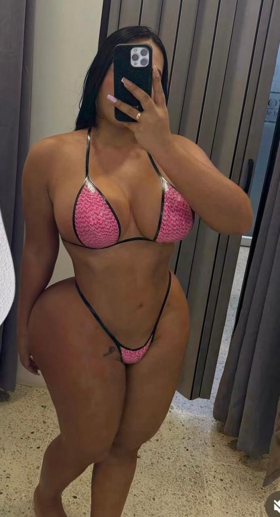 Chica busca chico en Tenerife: 