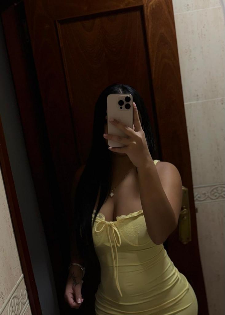 Chica busca chico en Cádiz: 