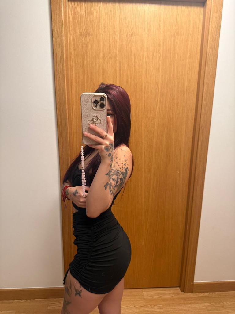 Chica busca chico en Tenerife: 