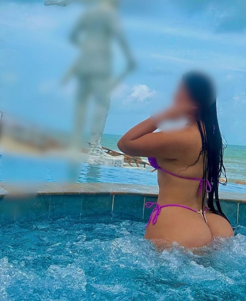 Chica busca chico en Tenerife: 