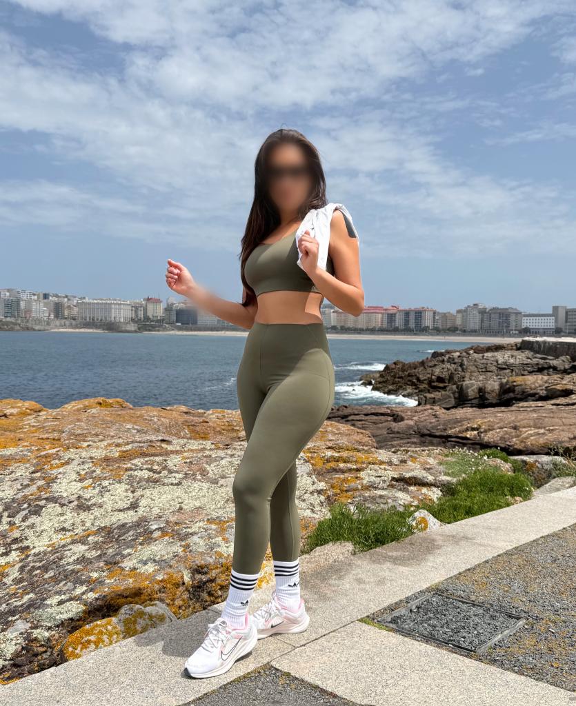 Chica busca chico en La Coruña: Chica busca chico