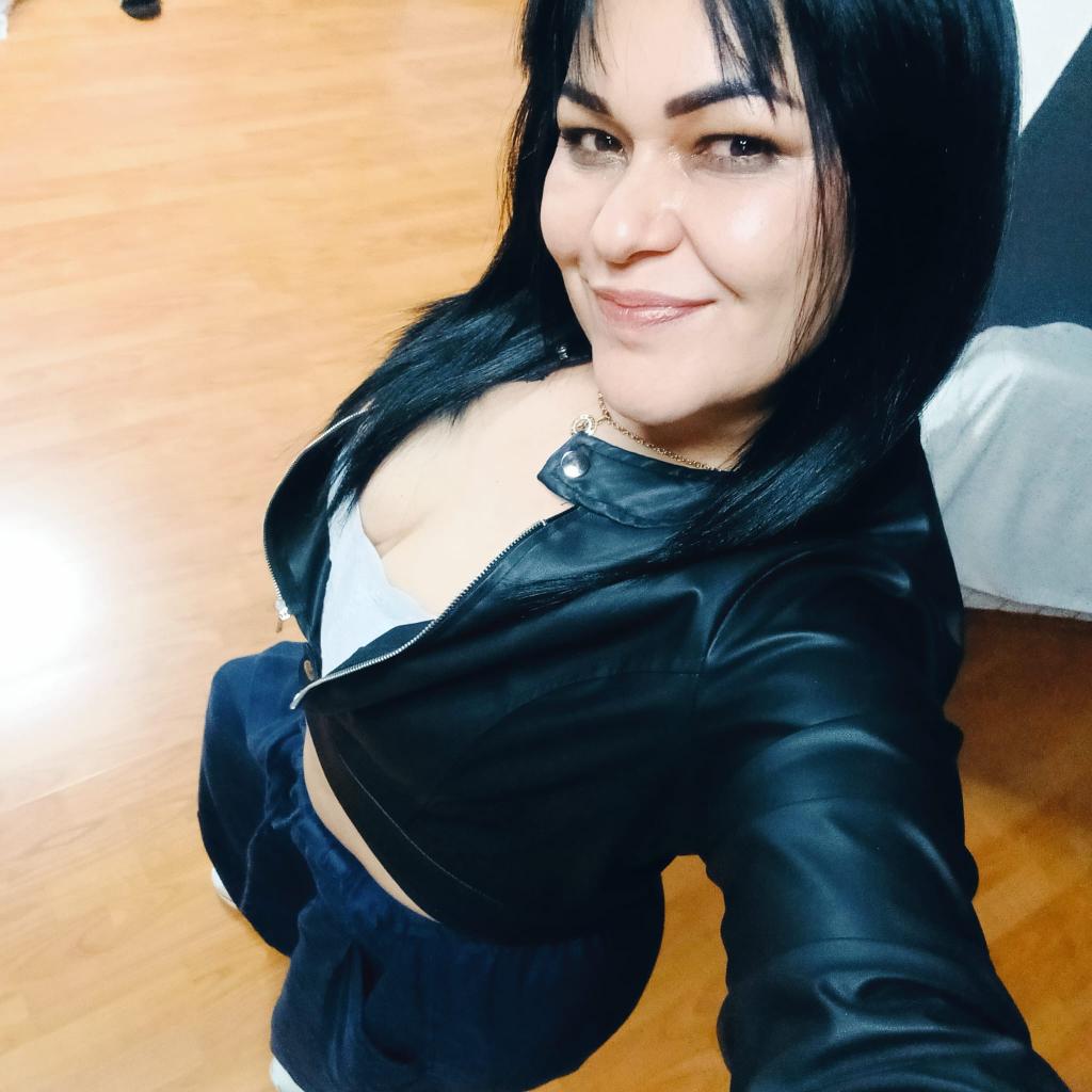 Chica busca chico en Lugo: 