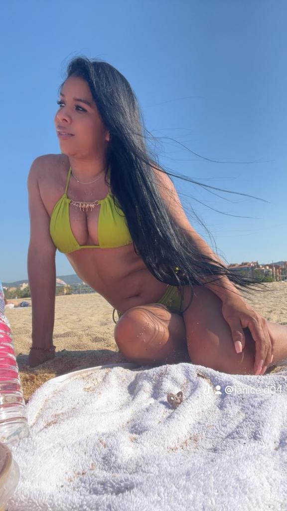 Chica busca chico en Barcelona: 