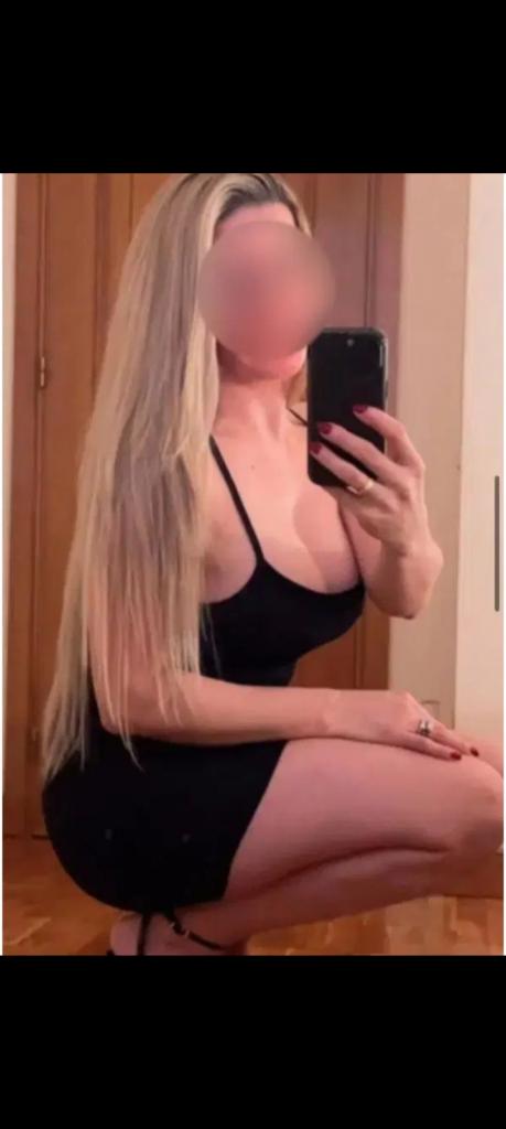 Chica busca chico en Almería: 