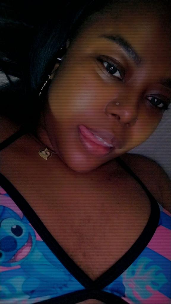 742039942: Chica busca chico en Zaragoza