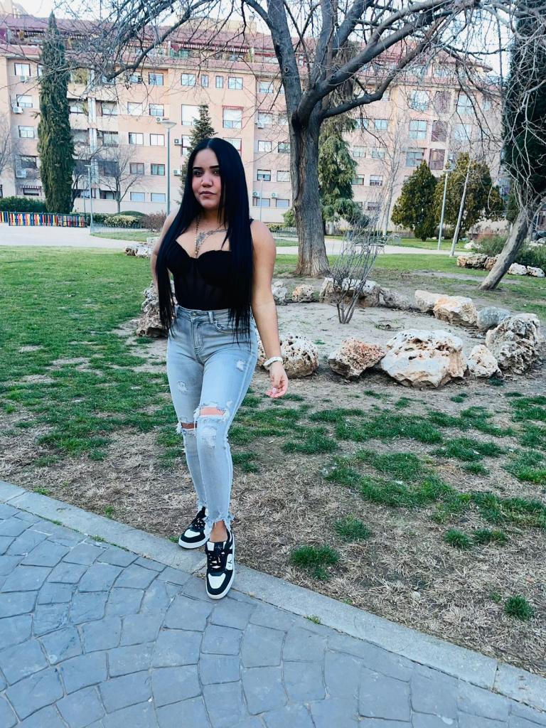 Chica busca chico en Madrid: Chica busca chico